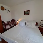 Dida Roko, Rustikalni S Terasom Appartement *