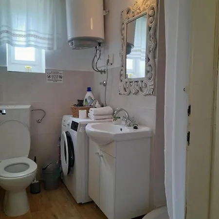 Apartment Dida Roko, Rustikalni S Terasom
