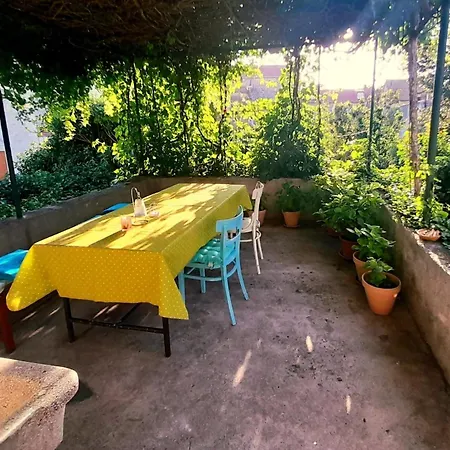 Apartment Dida Roko, Rustikalni S Terasom