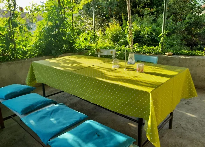 Lejlighed Dida Roko, Rustikalni S Terasom *