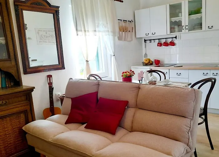 Lejlighed Dida Roko, Rustikalni S Terasom *