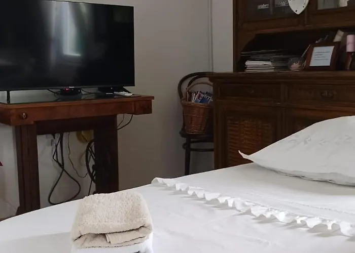 Dida Roko, Rustikalni S Terasom Lejlighed *